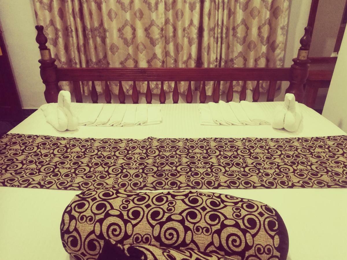 Deutsch Lanka Hotel Telwatta エクステリア 写真